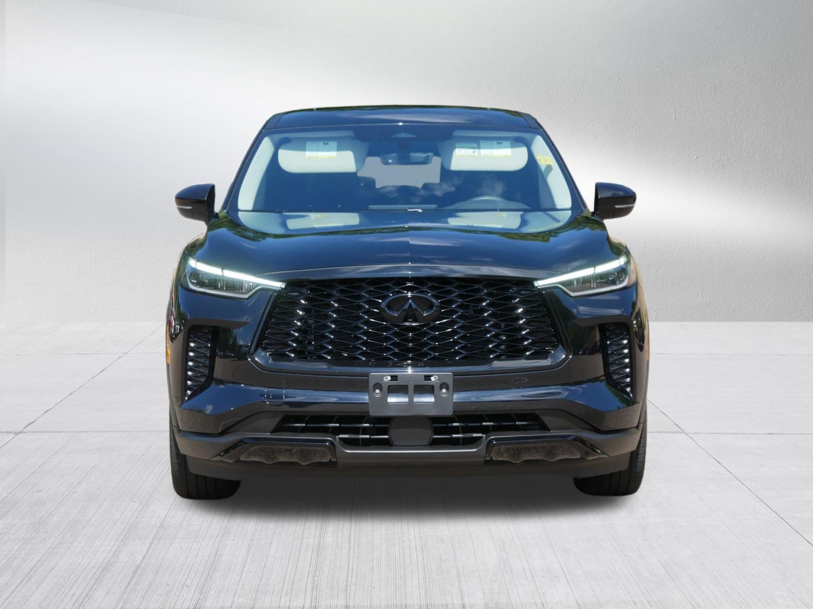 Used 2023 Mineral Black INFINITI PURE image 2