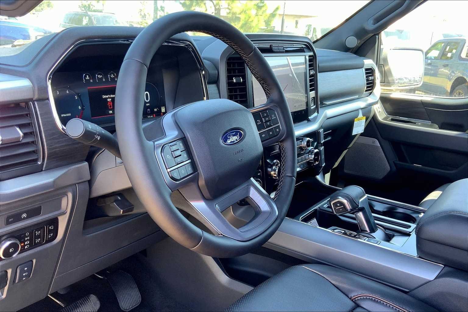 Certified Pre-Owned 2025 Ford F-150 LARIAT