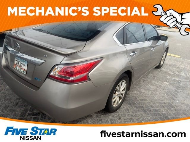 Used 2014 Beige Nissan 2.5 S image 12