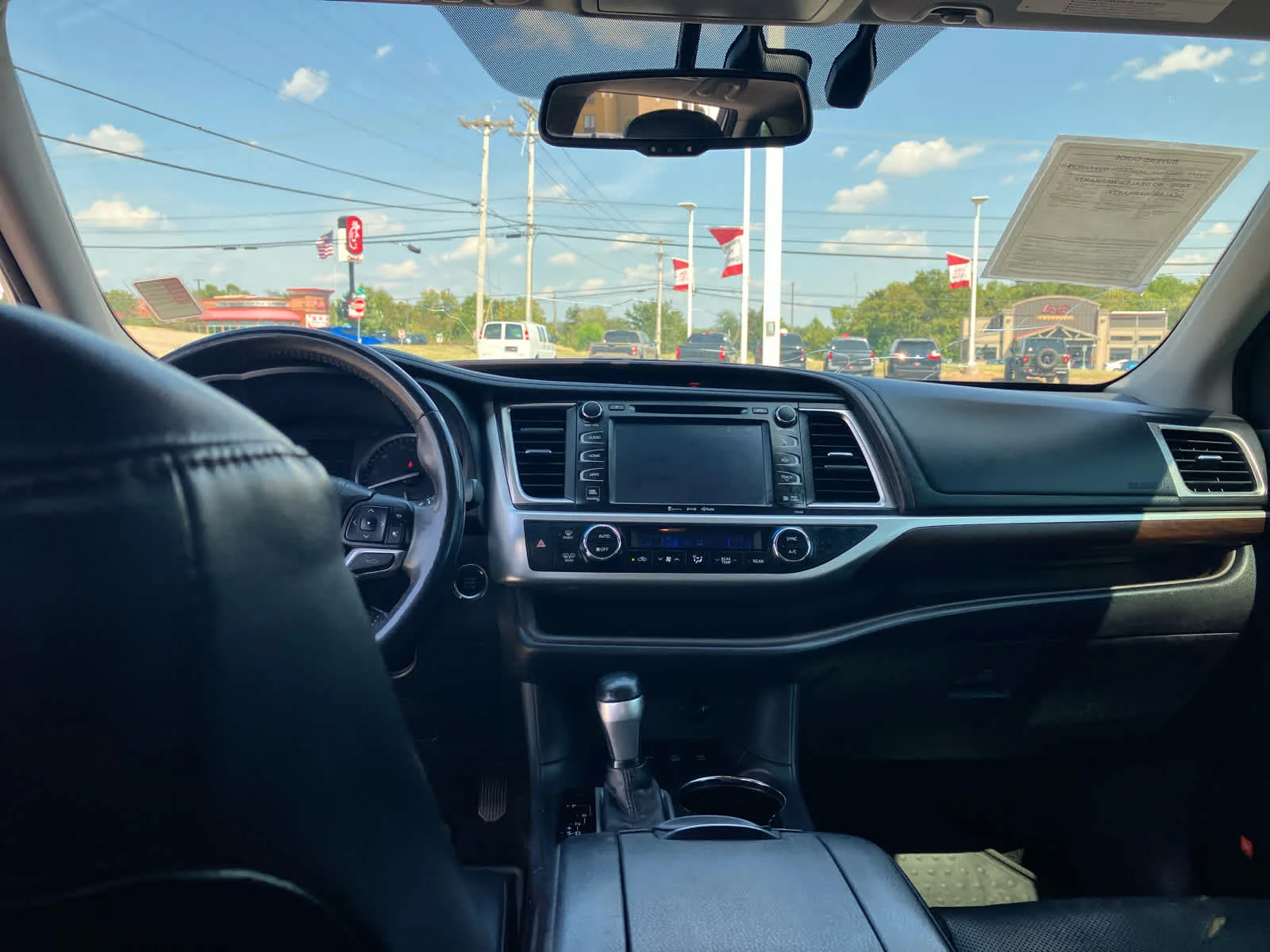 Used 2016 Blizzard Pearl Toyota Limited Platinum image 32