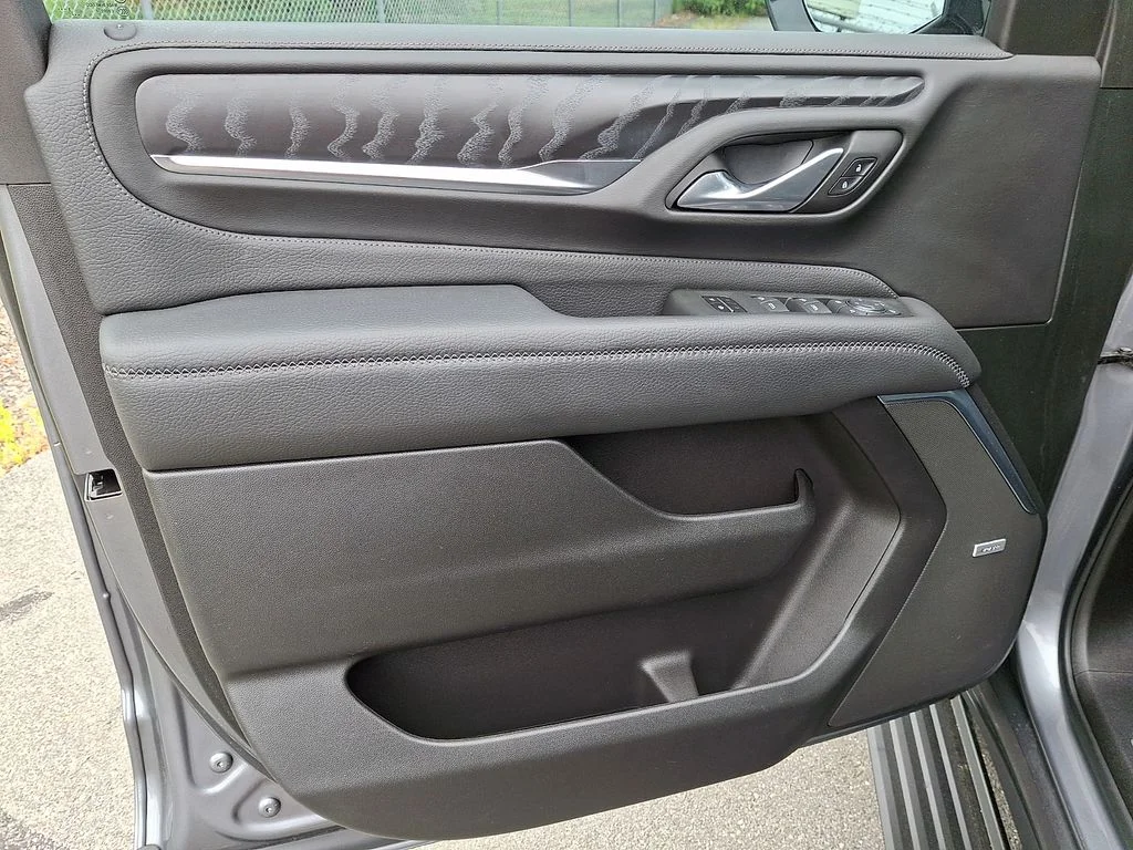 Certified Used 2022 Satin Steel Metallic GMC Denali image 13