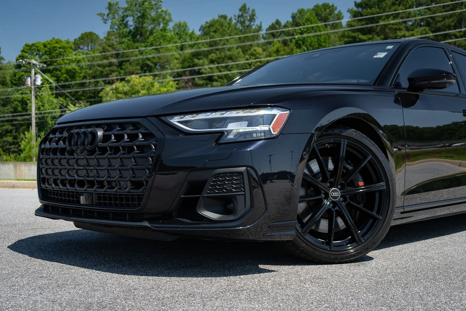 Used 2024  Audi 4.0T image 8