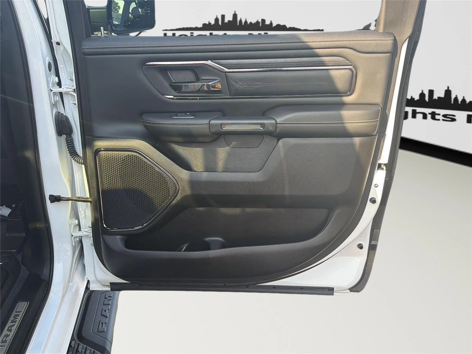 2024 RAM Ram 1500 Pickup Limited - Photo 29