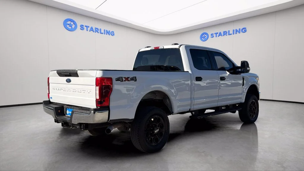 Used 2020 White Ford XLT image 10