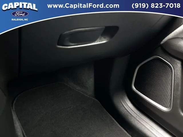 Used 2025 Black Jeep Latitude image 27
