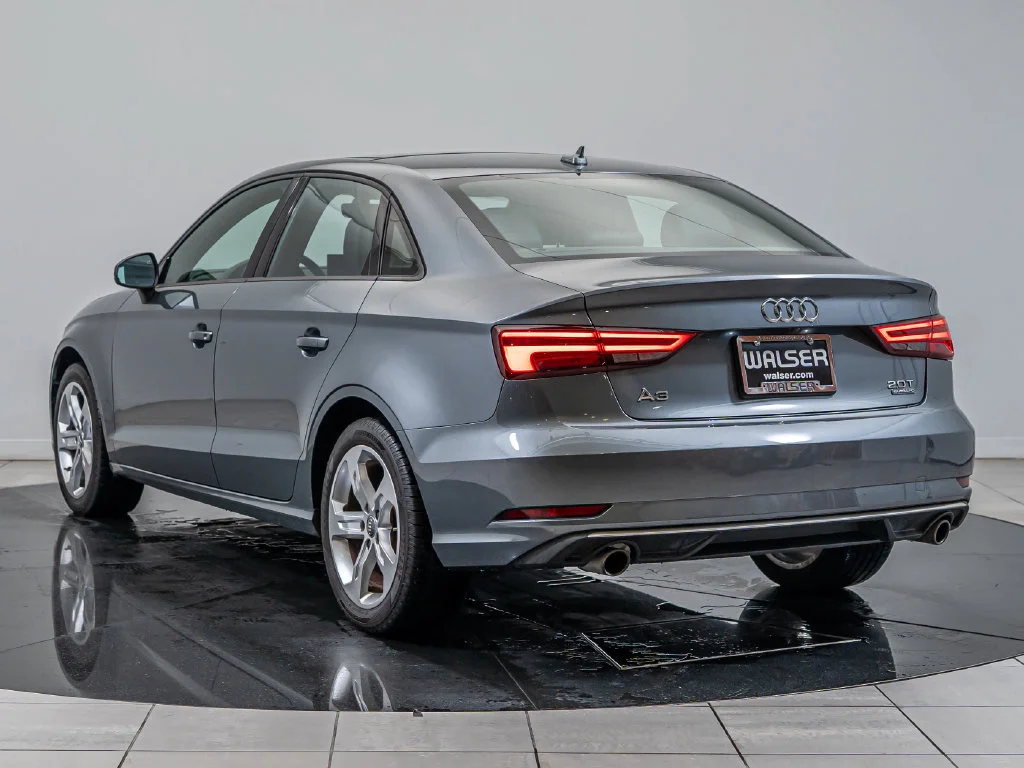 Used 2018 Monsoon Gray Metallic Audi 2.0T Premium image 6