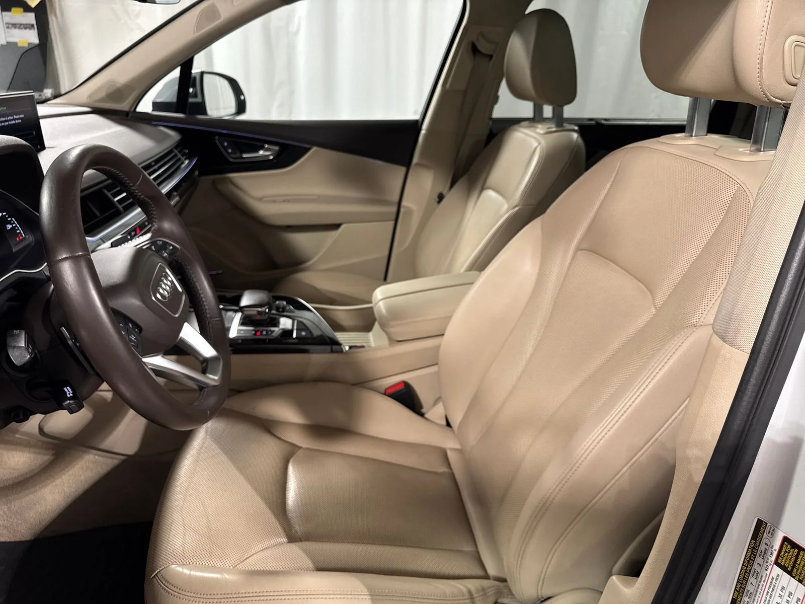 Used 2019 Glacier White Audi 55 Premium Plus quattro image 3