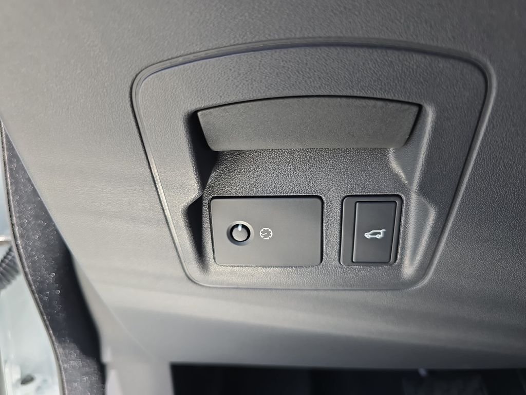 New 2026 Fuji White LAND ROVER S image 27