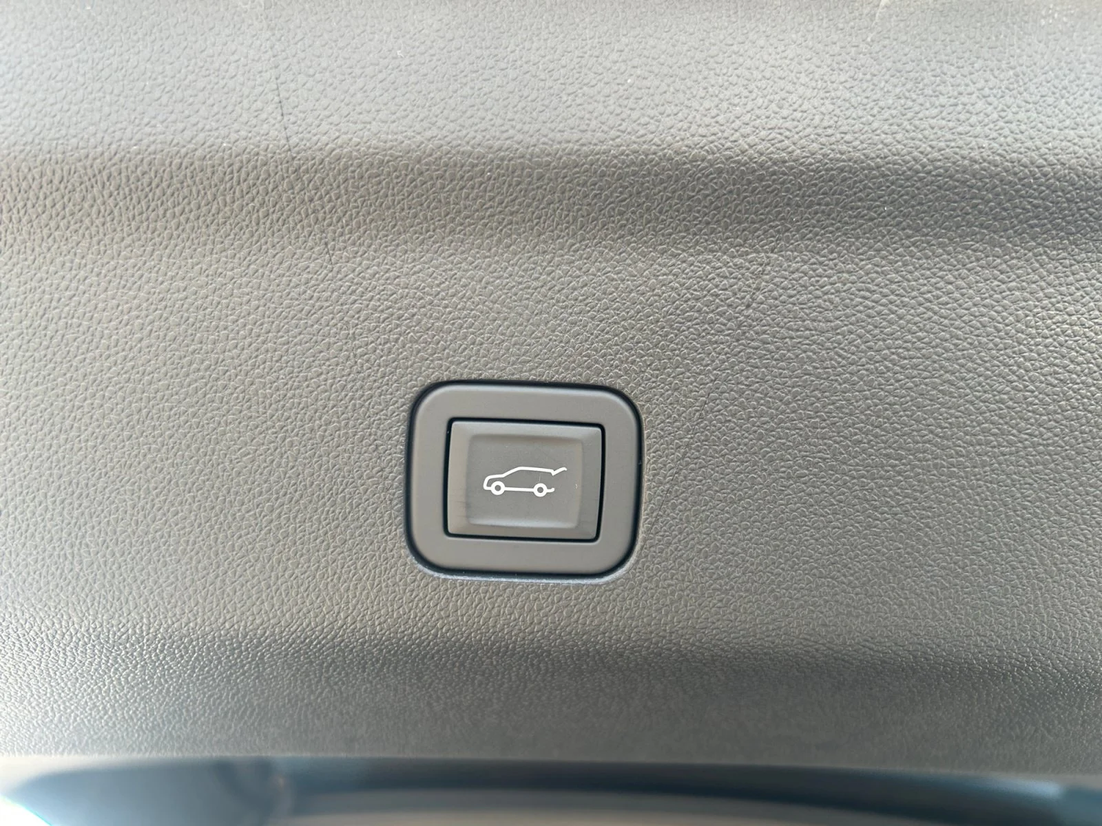 New 2026 Summit White GMC Denali Ultimate image 11