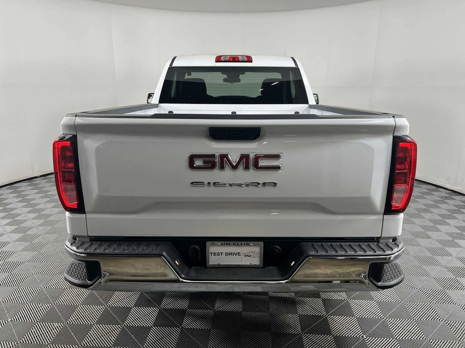 New 2026 Summit White GMC Pro image 5
