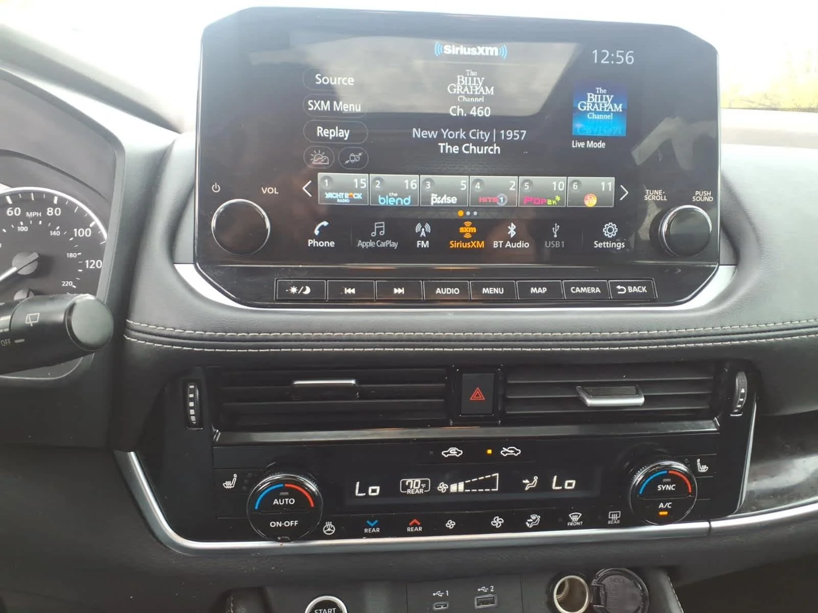Certified Used 2023 Super Black Nissan SL image 18