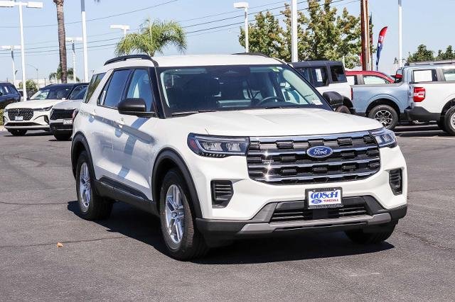 New 2026 Star White Metallic Tri-Coat Ford Active image 40