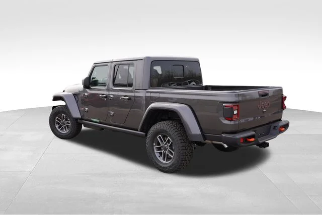 New 2026 Granite Crystal Metallic Clear-Coat Exterior Paint Jeep Mojave image 5
