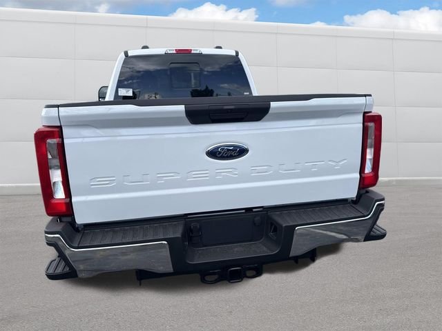 New 2026 Oxford White Ford F-250® XL image 3