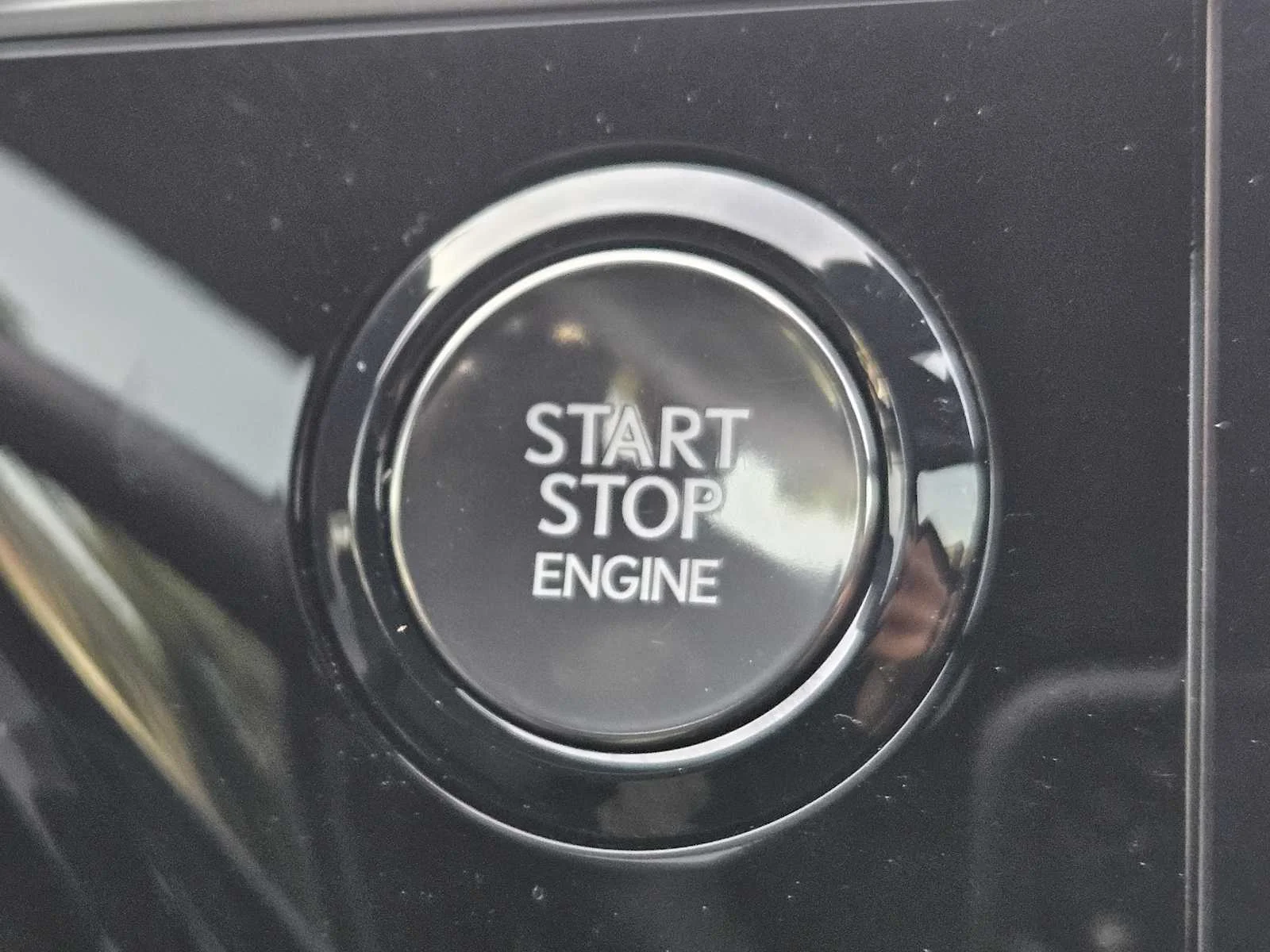 Certified Used 2025 CELESTIAL SILVER Lexus Premium image 15
