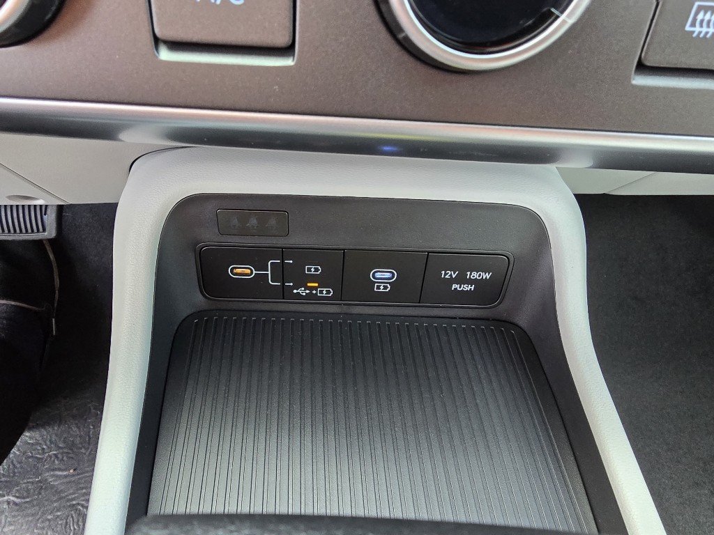 New 2026 Cyber Gray Metallic Hyundai SE image 21
