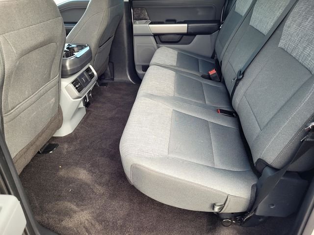 Used 2021 Silver Ford XLT image 12