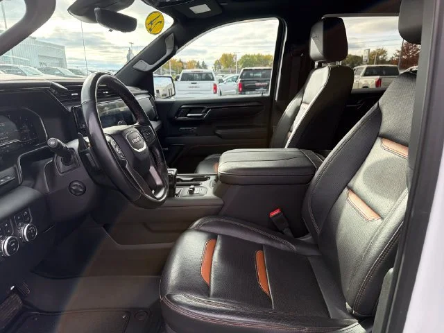 Used 2024 Summit White GMC AT4 image 18
