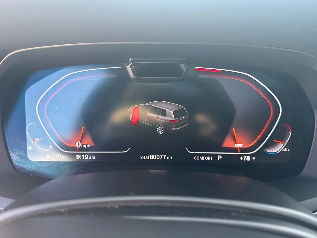 Used 2019  BMW xDrive50i image 15