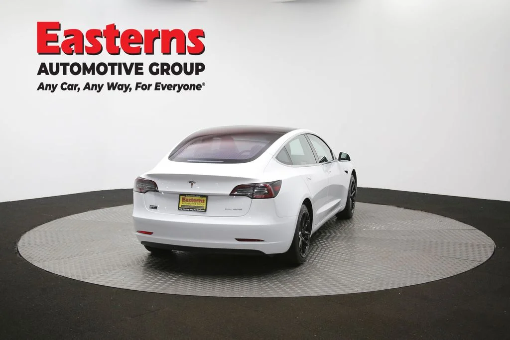 Used 2018 White Tesla Long Range image 33