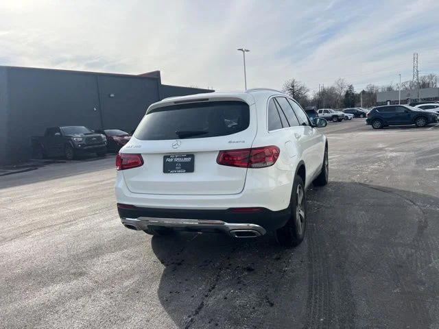 Used 2022 White Mercedes-Benz GLC 300 image 9