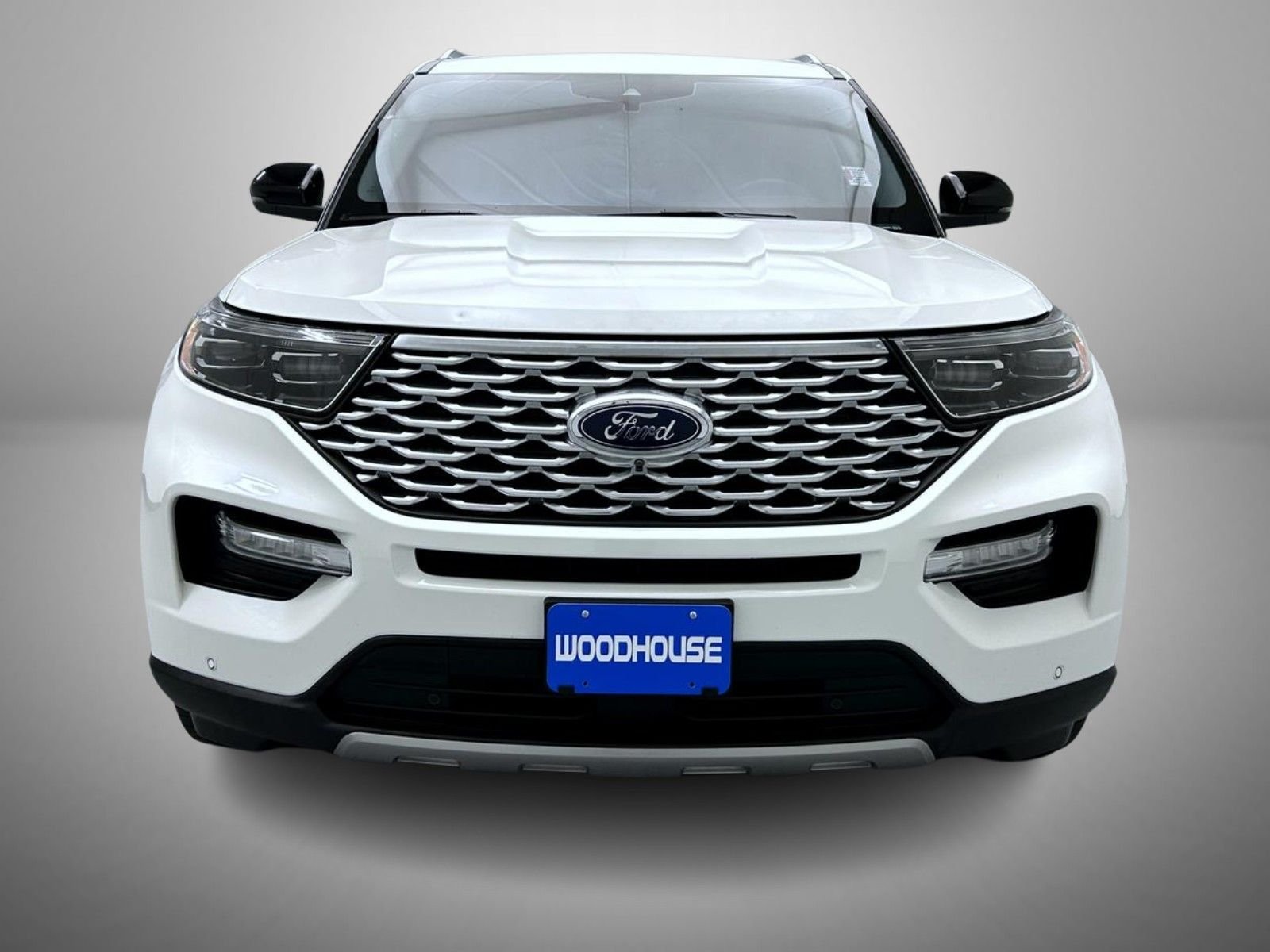Used 2020 White Ford Platinum image 2