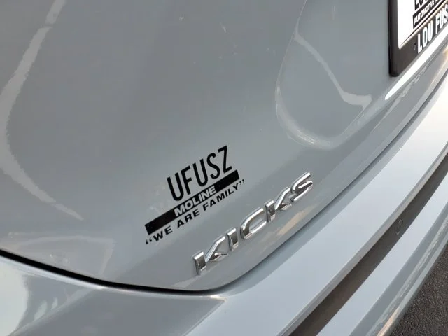 Used 2024 Gray Nissan SV image 30