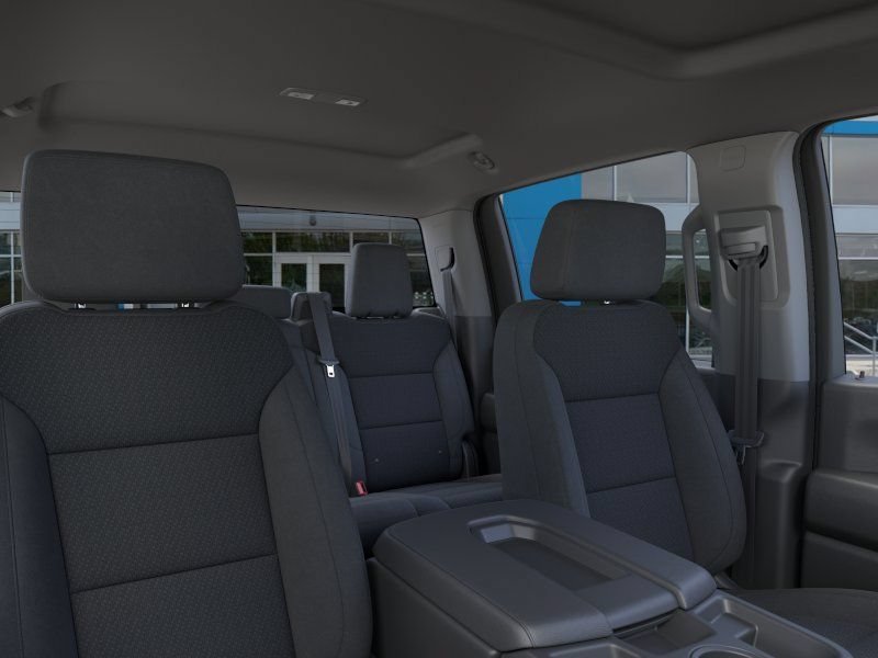 New 2026 Summit White Chevrolet WT image 24