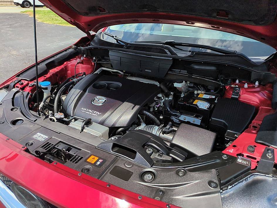 Used 2018 Soul Red Crystal Metallic Mazda Touring image 39