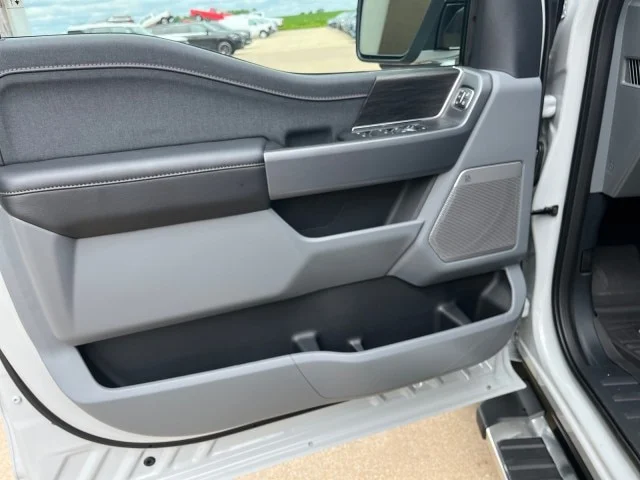 New 2026 Avalanche Ford Lariat® image 39