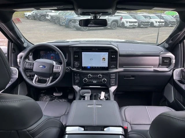 New 2026 Star White Metallic Tri-Coat Ford Platinum® image 59