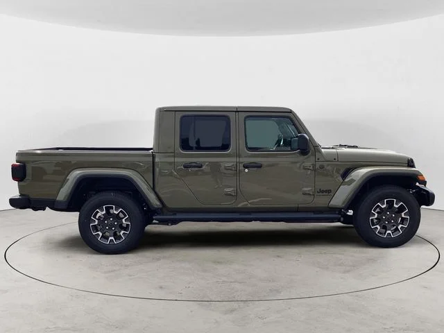 New 2026 41 Jeep SAHARA 4X4 image 7