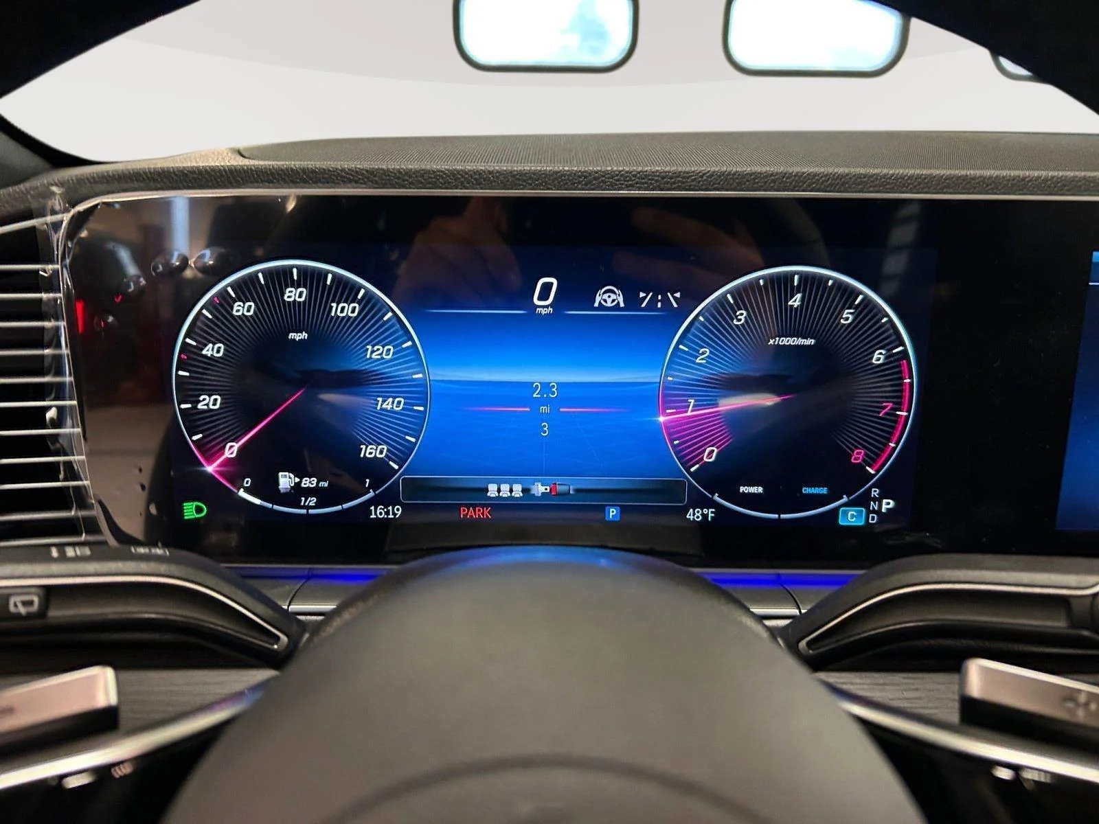 New 2026 MANUFAKTUR Silicon Grey Mercedes-Benz GLE 350 image 18
