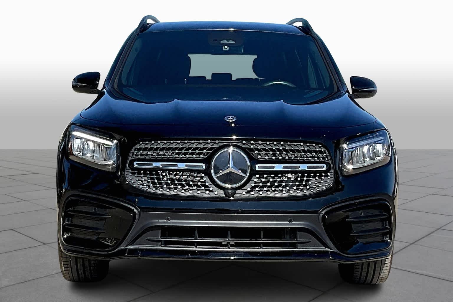 Certified Used 2024 Night Black Mercedes-Benz GLB 250 image 4