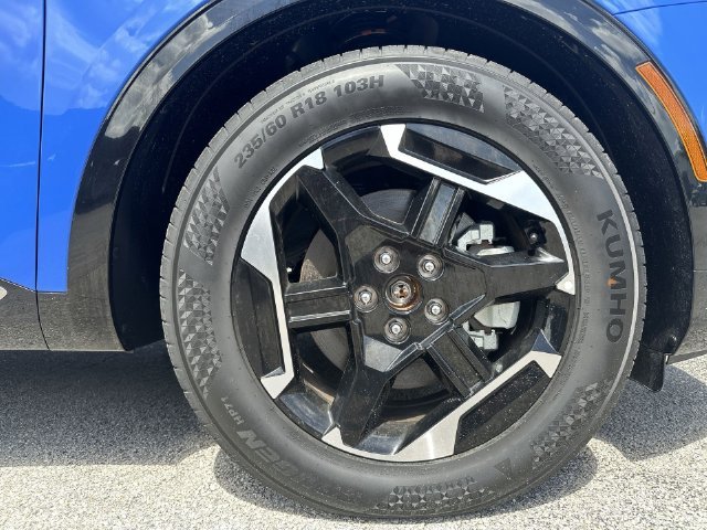 Used 2026 Blue Kia SX image 18