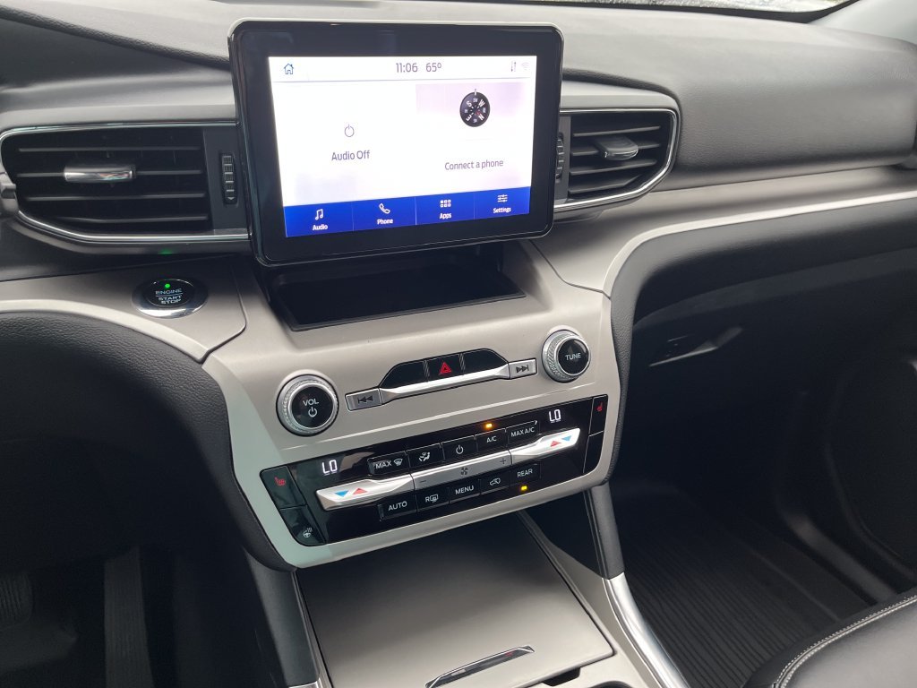 Used 2021 Blue Ford XLT image 17