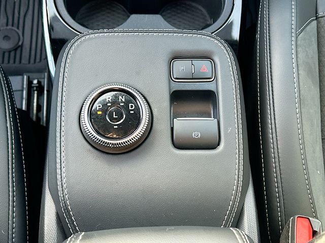 Used 2023 White Ford GT image 17