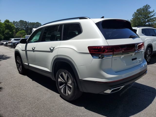 New 2026 White Volkswagen SE image 6