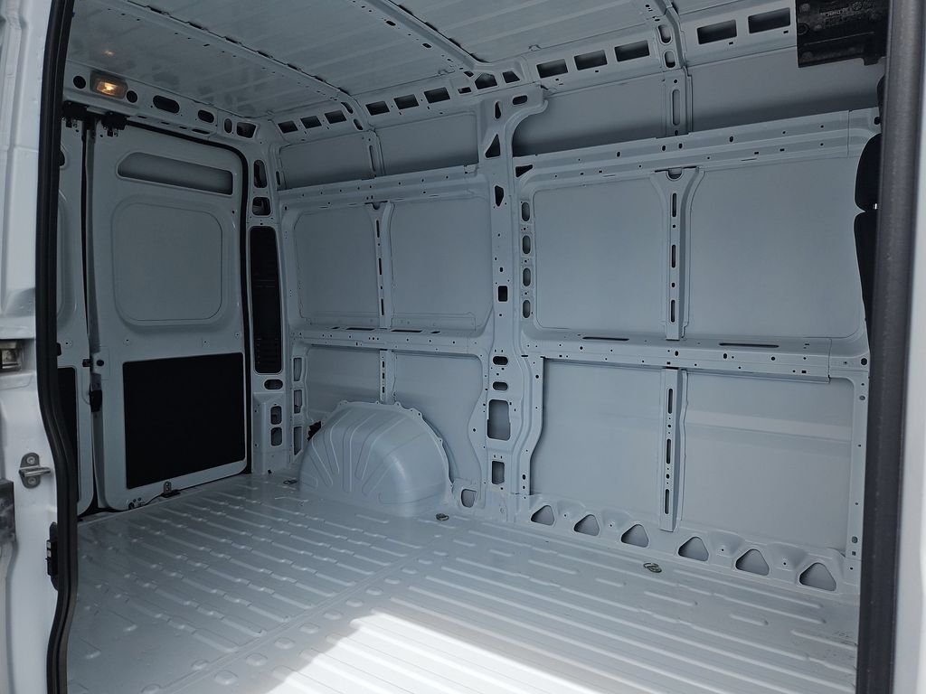New 2026 Bright White Clearcoat RAM High Roof image 26