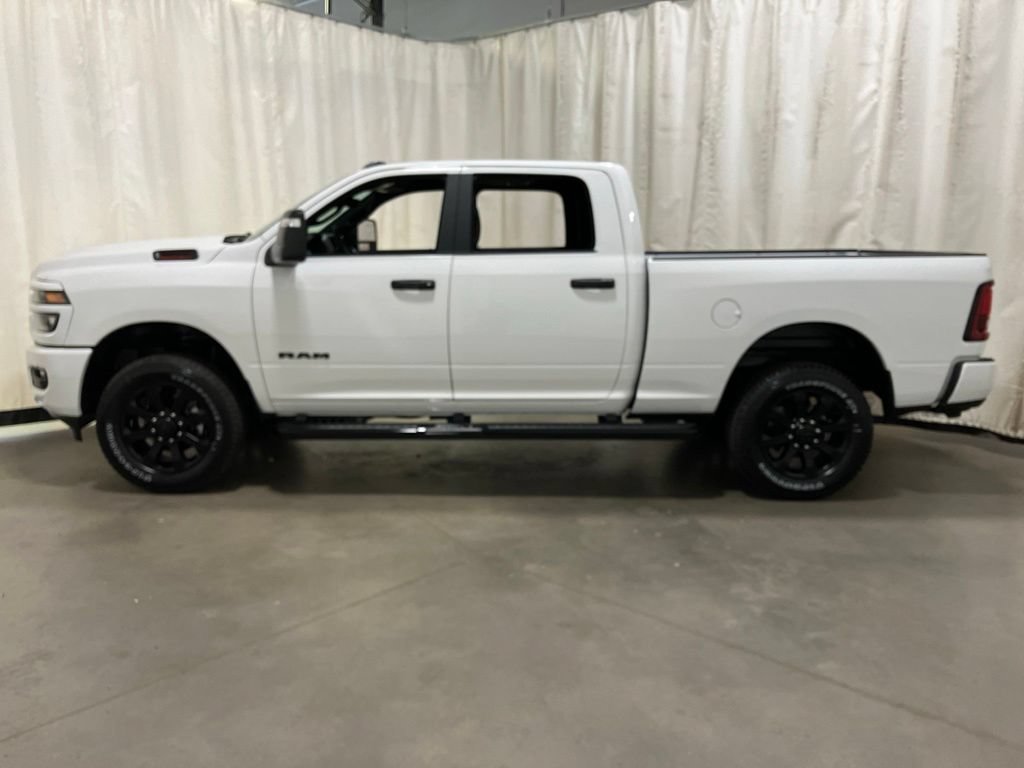New 2026 Bright White Clear-Coat Exterior Paint RAM Big Horn image 23
