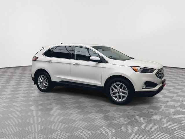 Used 2024 Star White Metallic Tri-Coat Ford SEL image 41