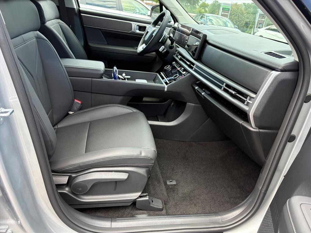 New 2027 Shimmering Silver Metallic Hyundai SEL image 27