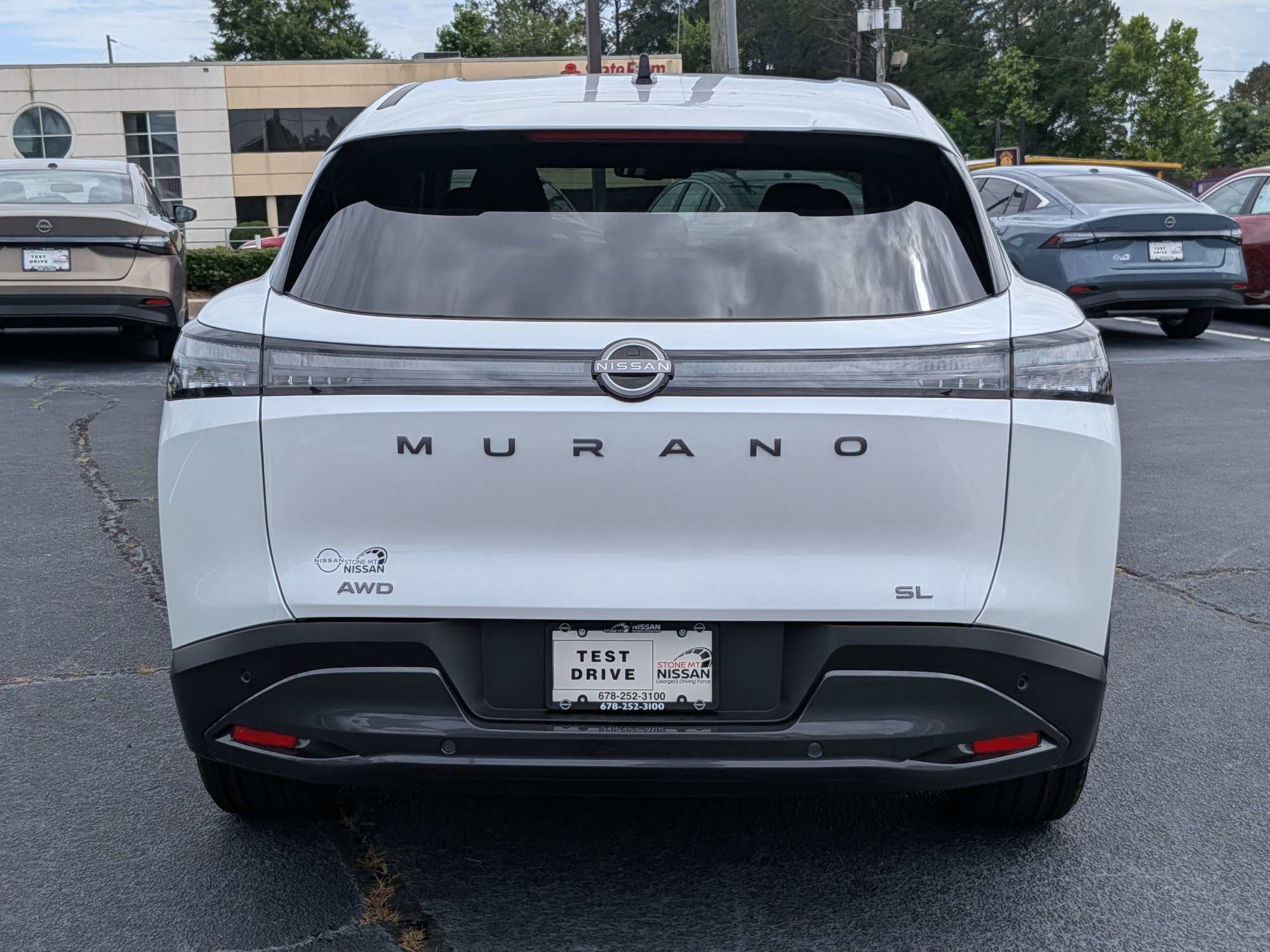 New 2026 White Nissan SL image 4
