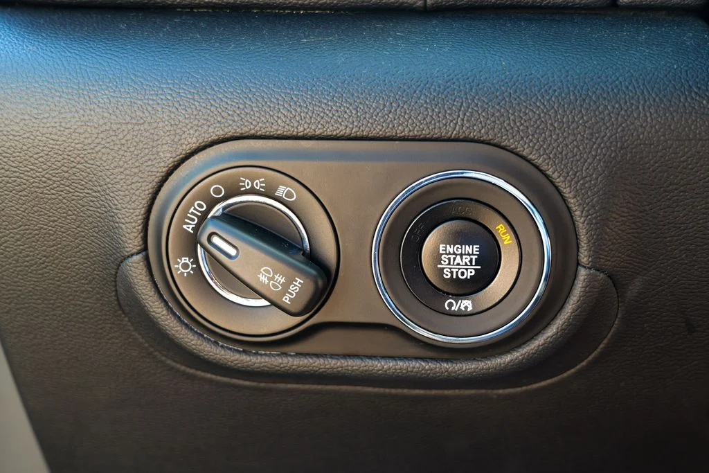 Used 2017  Maserati S image 58
