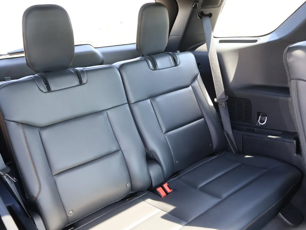 2026 Ford Explorer Tremor - Photo 13