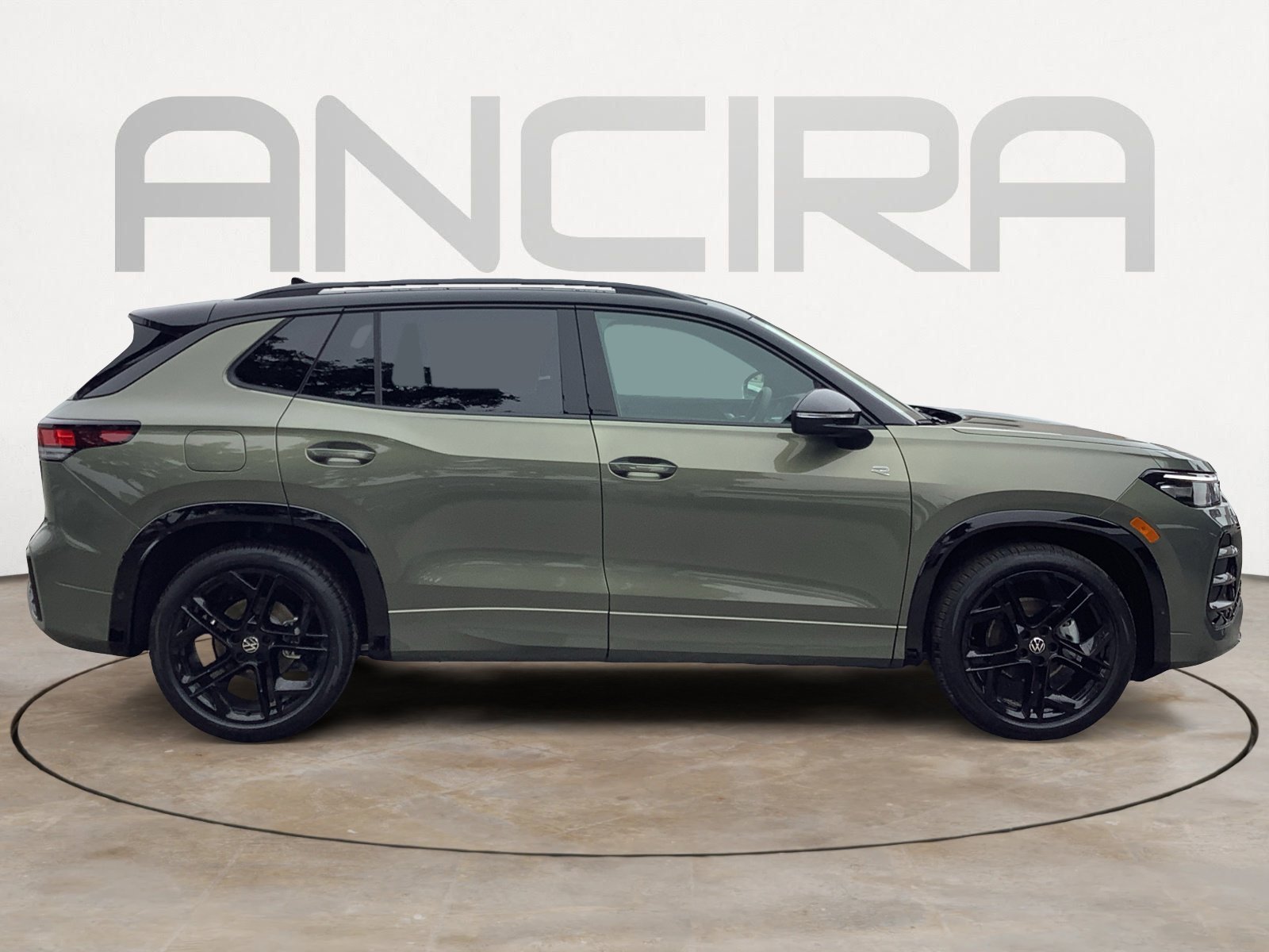 New 2026 AVOCADO GREEN Volkswagen SE R-Line Black image 9
