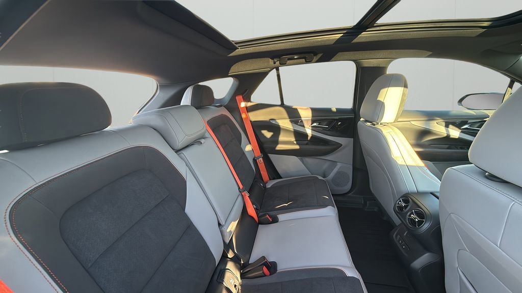 2026 Chevrolet Blazer EV SS - Photo 33