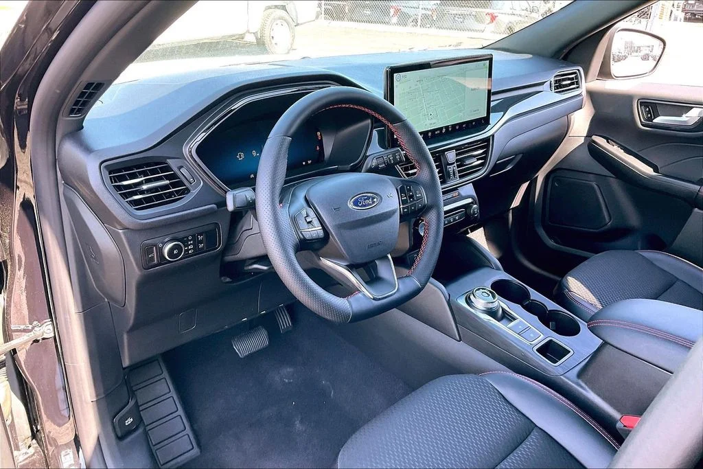 New 2026 Agate Black Metallic Ford ST-Line Elite image 13