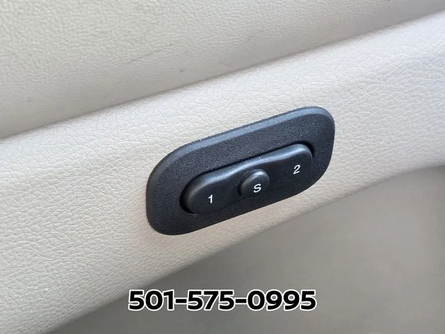 Used 2015 Beige Jeep Limited image 33