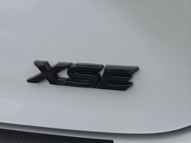 Certified Used 2025 WIND CHILL PEARL Toyota  image 25